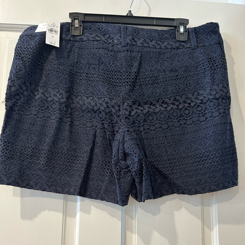 NWT Loft  Navy Lace Shorts Size 14 dressy to casual